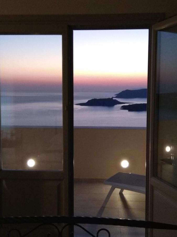Santa Rinoula Suites Sea Sunset Views Adults Only Меґалохорі Екстер'єр фото