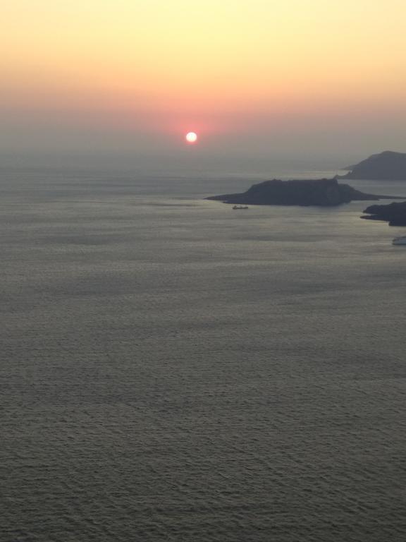 Santa Rinoula Suites Sea Sunset Views Adults Only Меґалохорі Номер фото